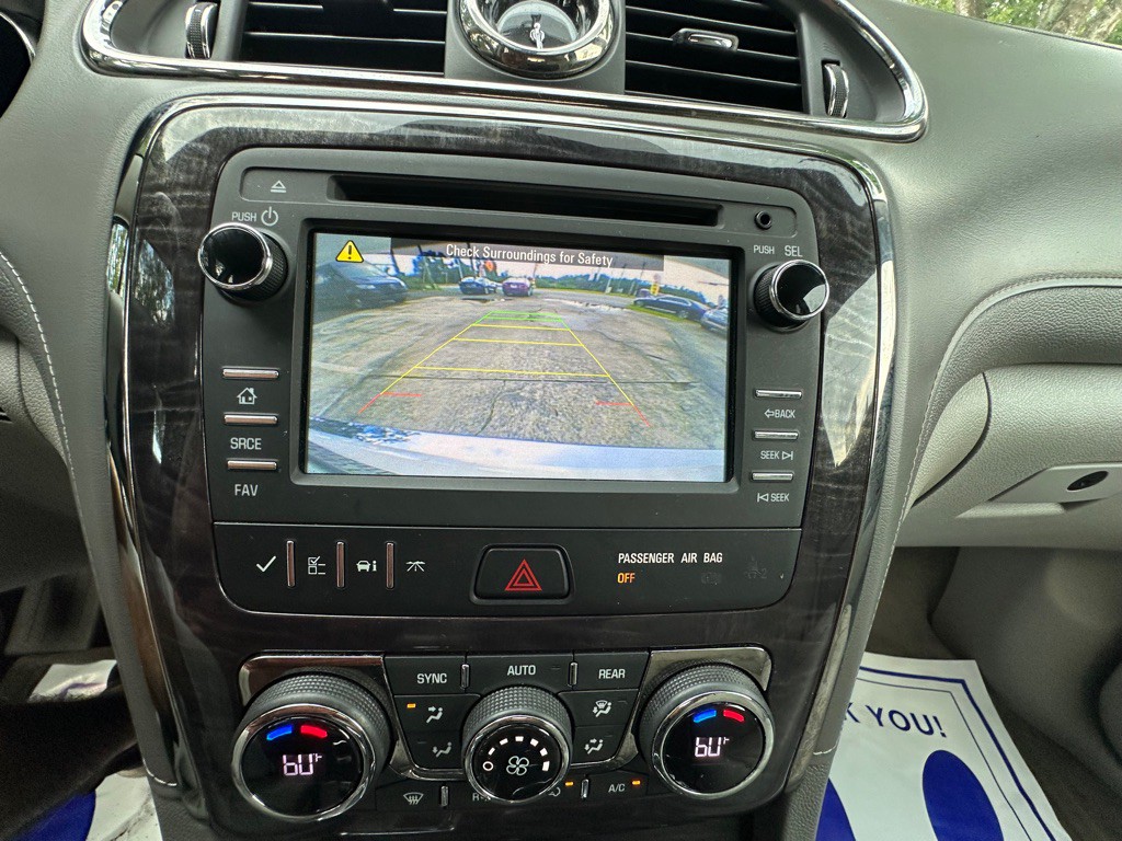 2017 Buick Enclave Image 34