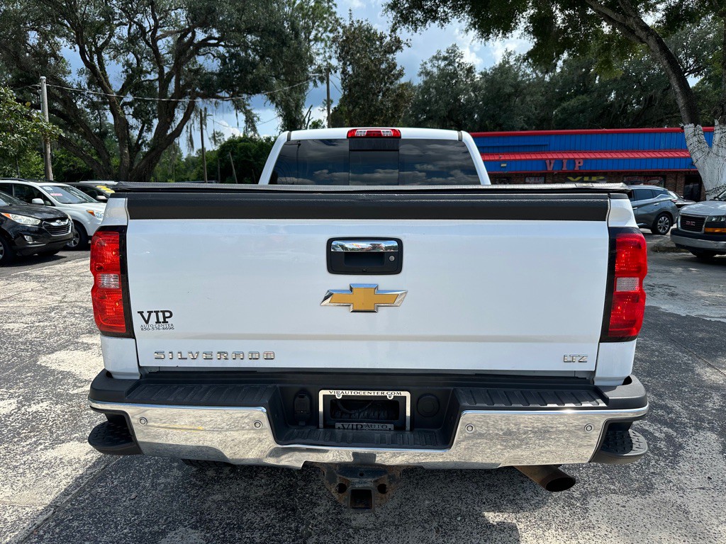 2015 Chevrolet Silverado 1500 Image 4