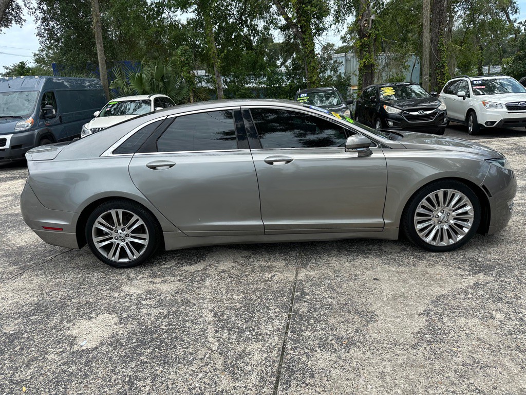 2016 Lincoln MKZ Image 6