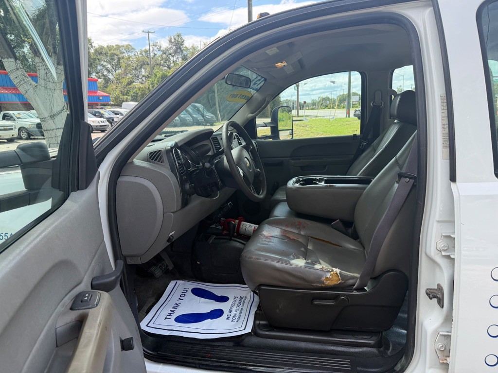 2011 Chevrolet Silverado 1500 Image 21