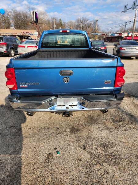 2005 Dodge Dakota Image 6
