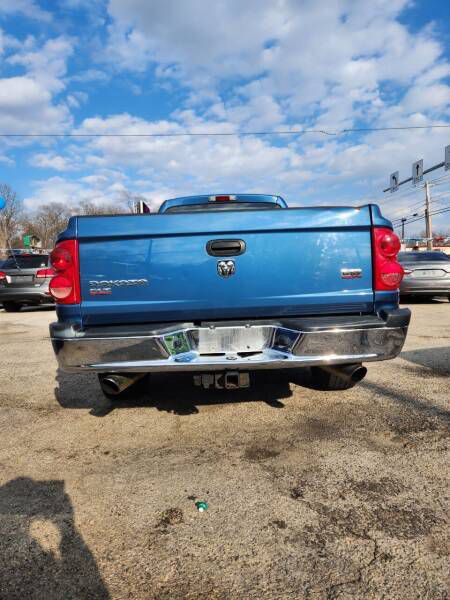 2005 Dodge Dakota Image 7