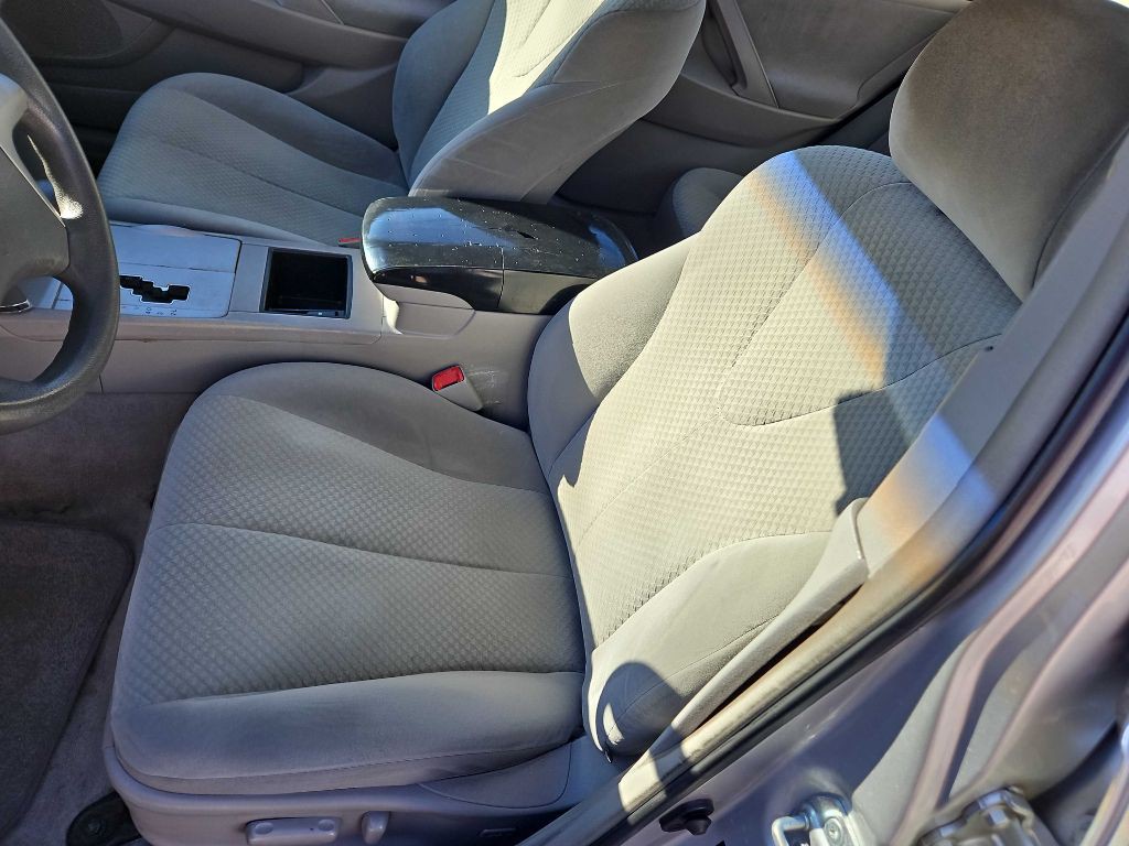 2008 Toyota Camry Image 9