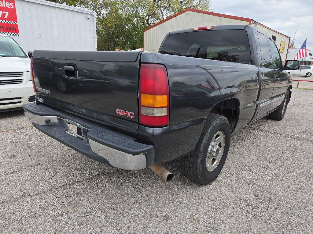 2003 GMC Sierra Image 4