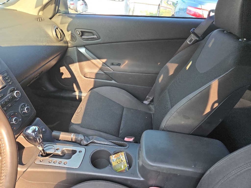 2007 Pontiac G6 Image 9