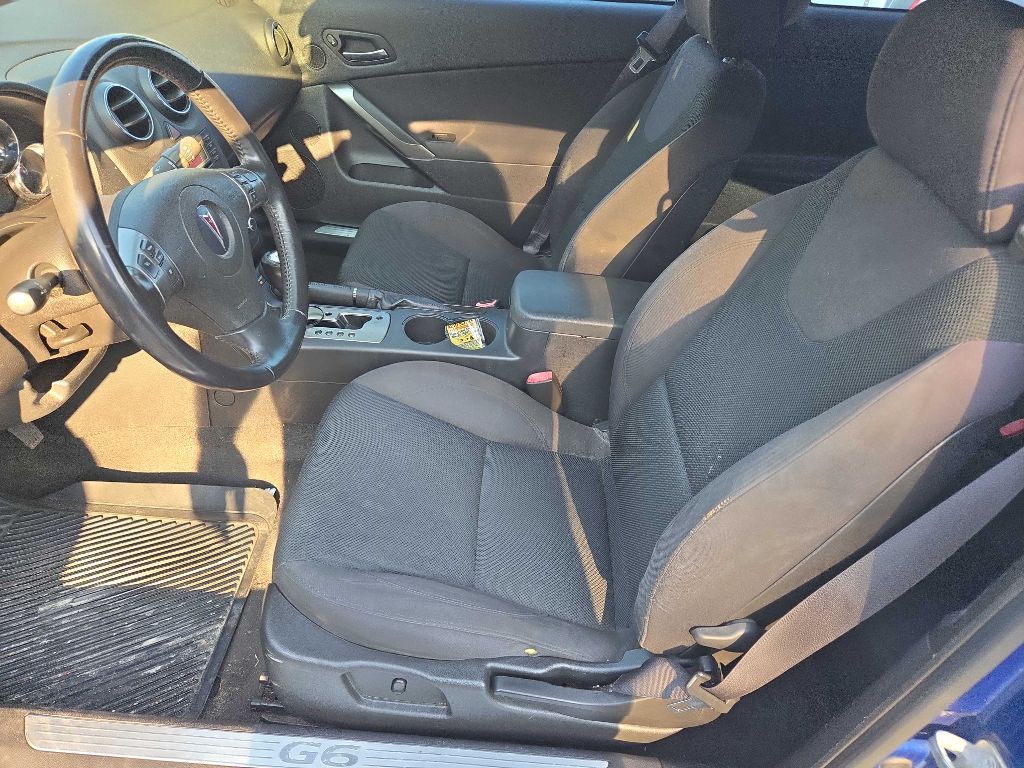 2007 Pontiac G6 Image 10