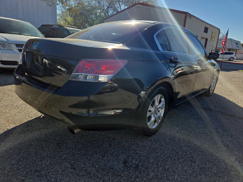 2009 Honda Accord Image 3