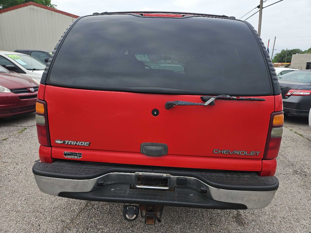 2002 Chevrolet Tahoe Image 4