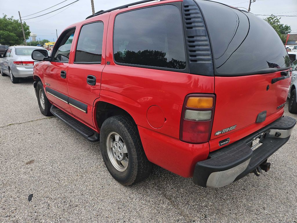 2002 Chevrolet Tahoe Image 5