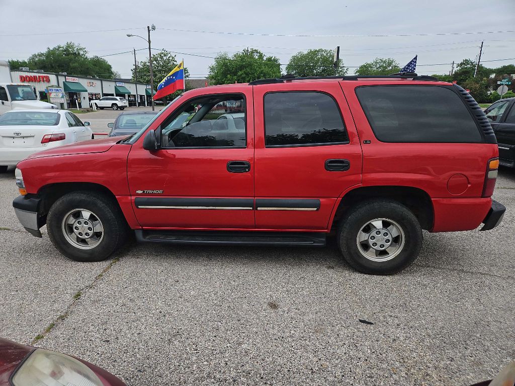 2002 Chevrolet Tahoe Image 7