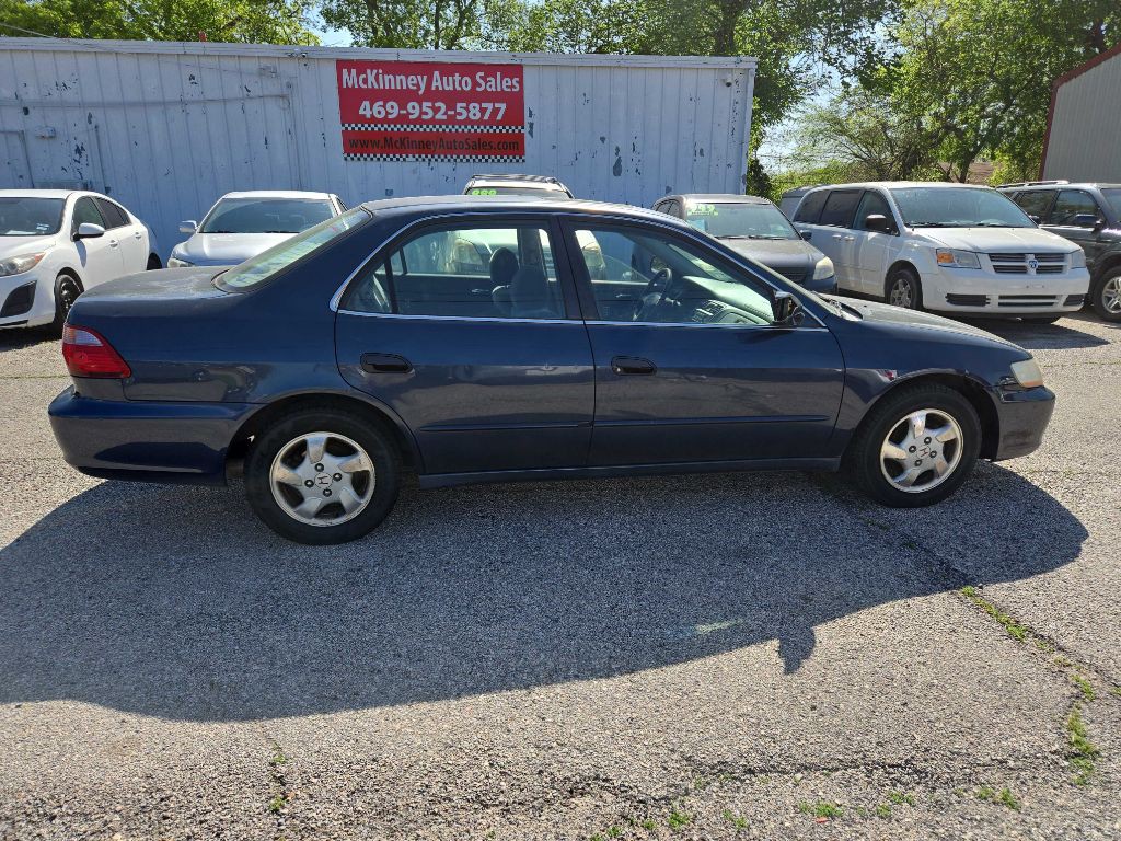 1999 Honda Accord Image 2