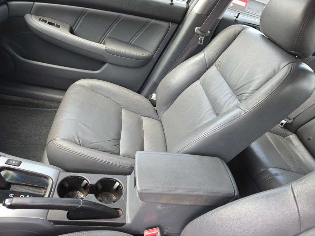 2007 Honda Accord Image 10