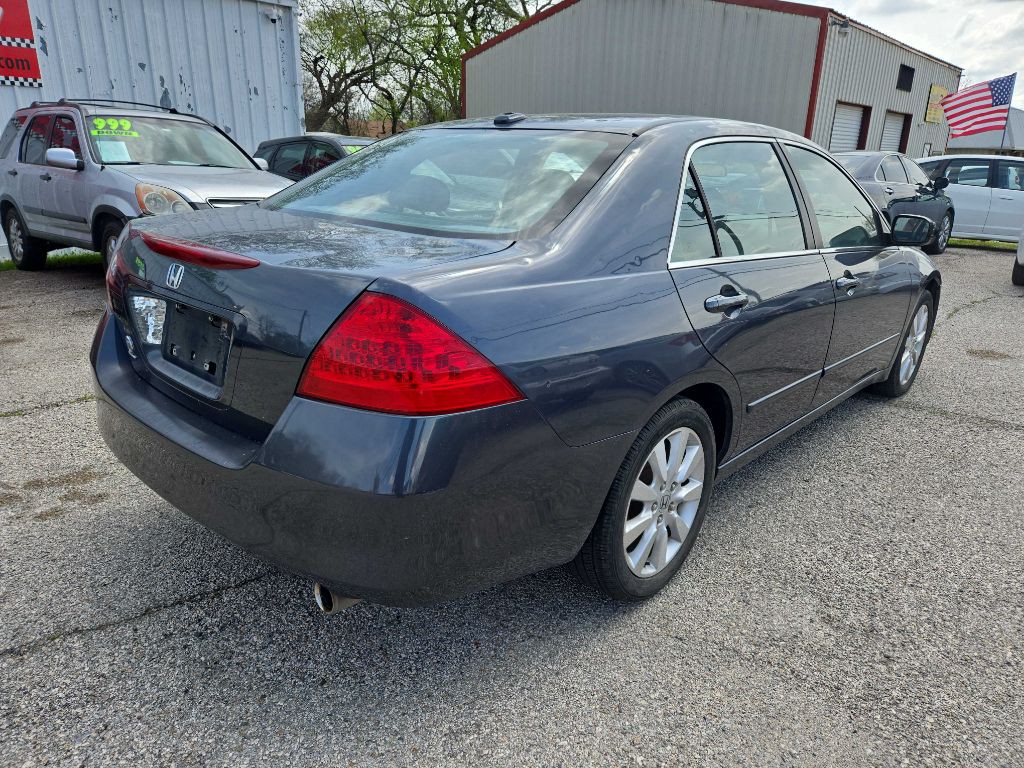 2007 Honda Accord Image 15
