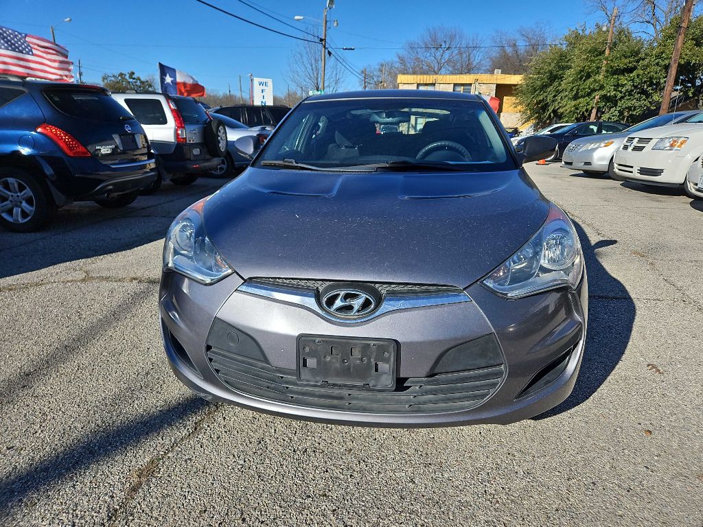 2012 Hyundai Veloster Image 8