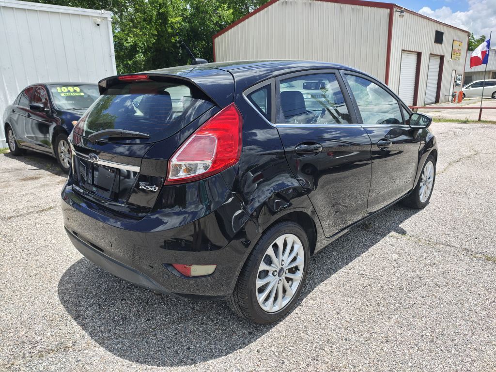 2017 Ford Fiesta Image 3