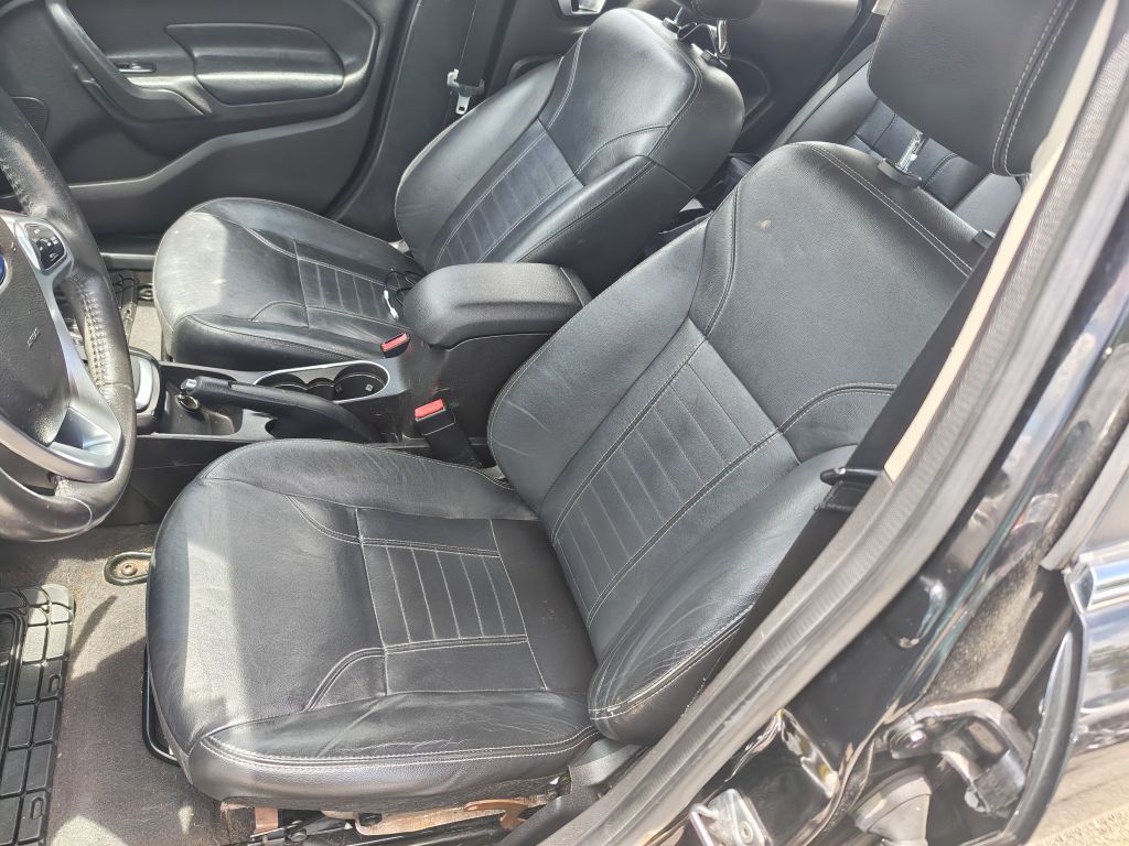 2017 Ford Fiesta Image 11