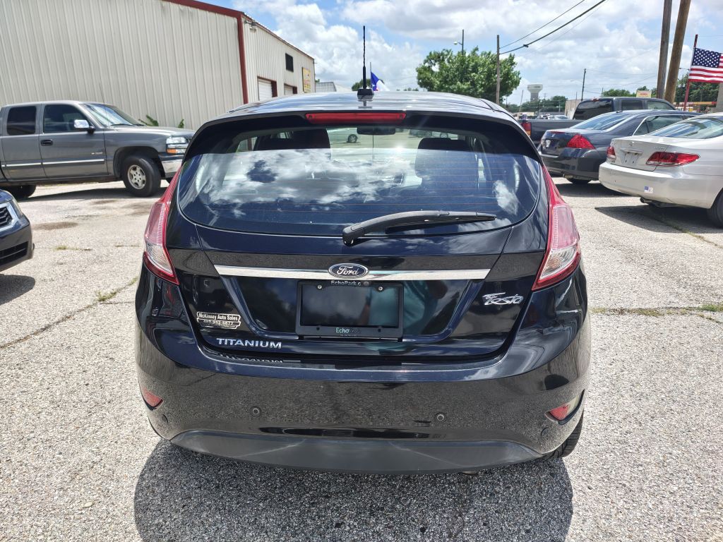 2017 Ford Fiesta Image 4