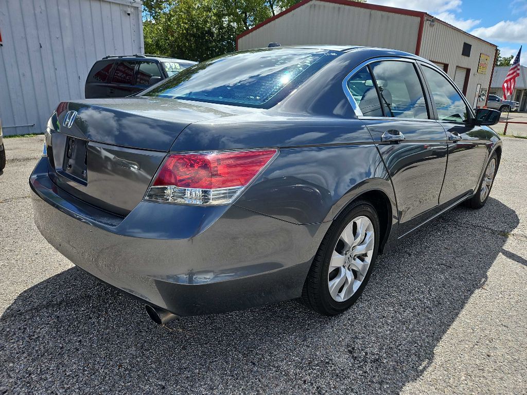 2009 Honda Accord Image 3