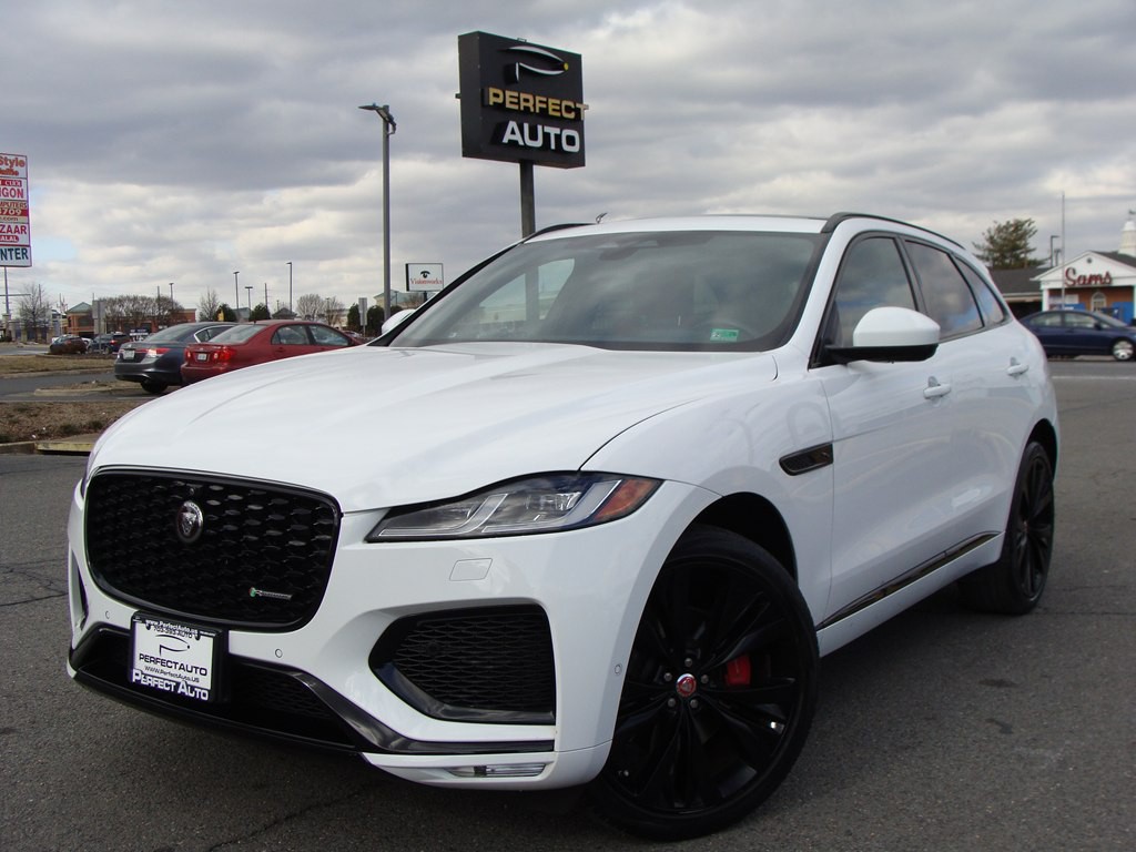 2021 Jaguar F-PACE Image 3