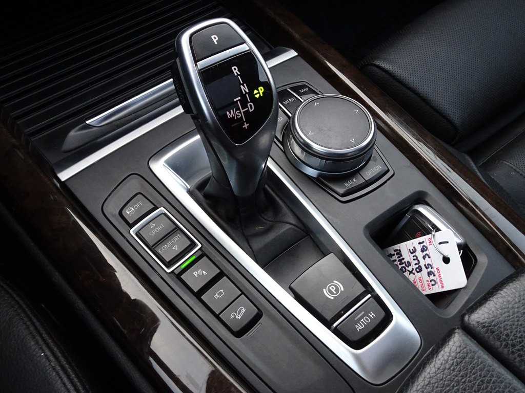 2017 BMW X5 Image 29