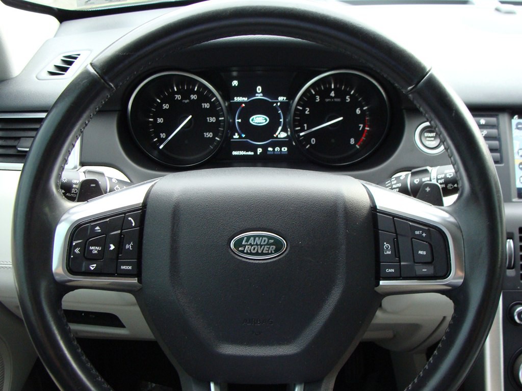 2018 Land Rover Discovery Sport Image 14