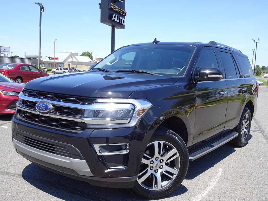 2023 Ford Expedition Image 3