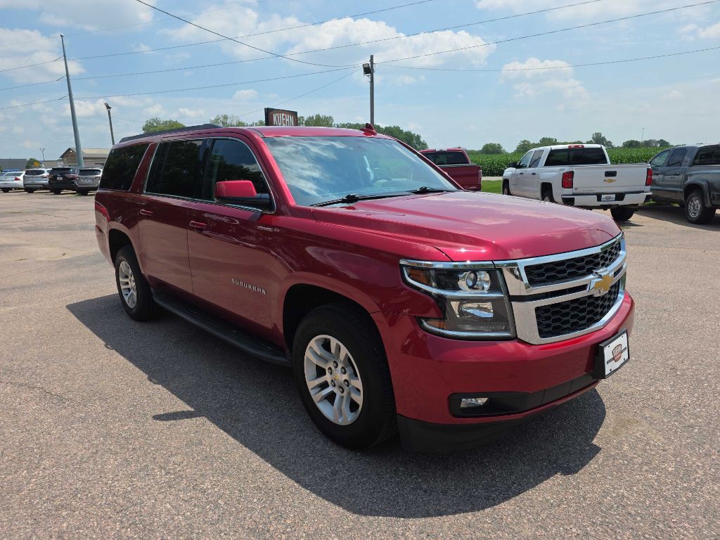2015 Chevrolet Suburban Image 6