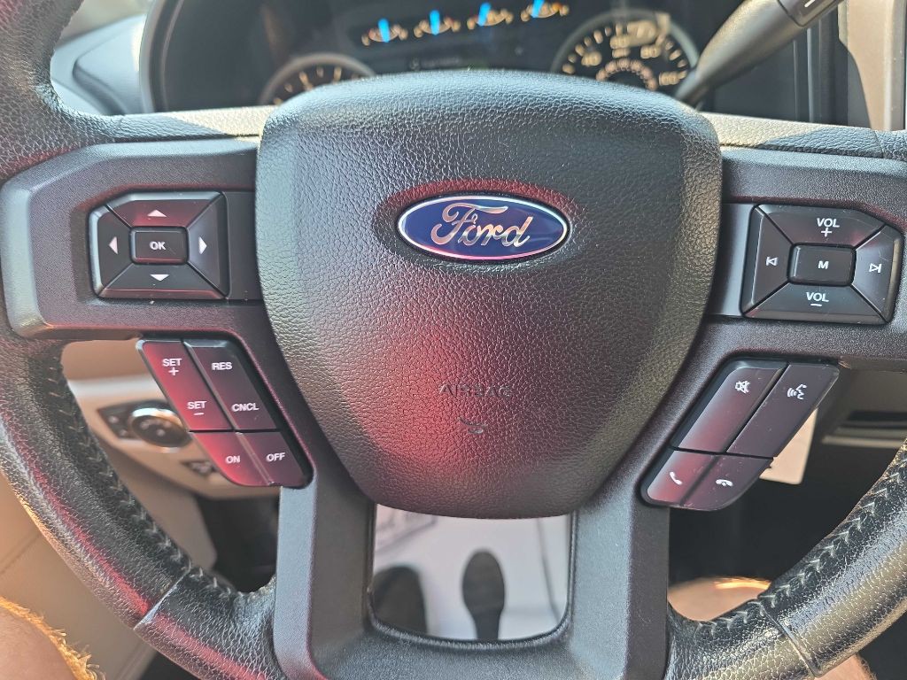 2015 Ford F-150 Image 11