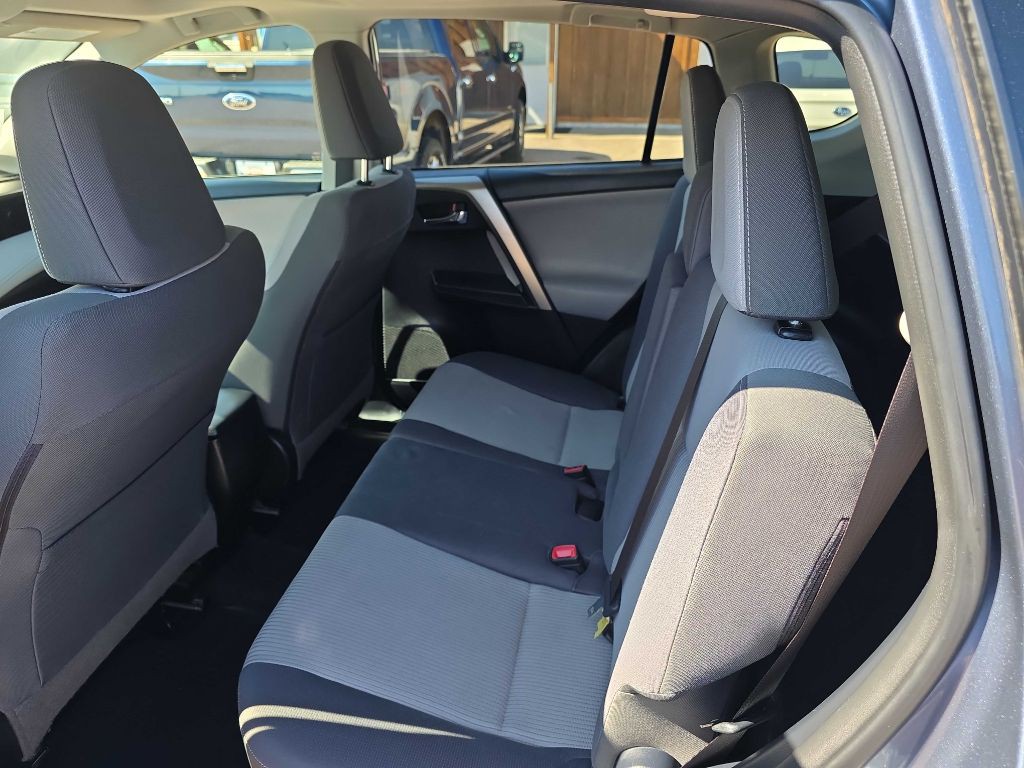 2014 Toyota Rav4 Image 7