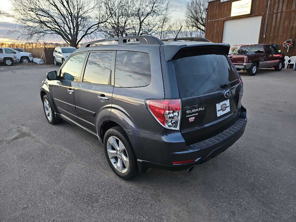 2013 Subaru Forester Image 3