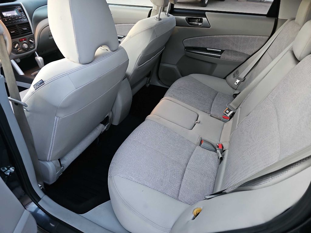 2013 Subaru Forester Image 14