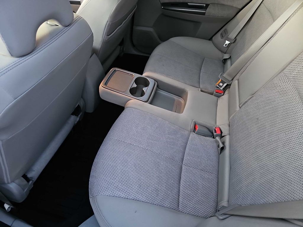 2013 Subaru Forester Image 16