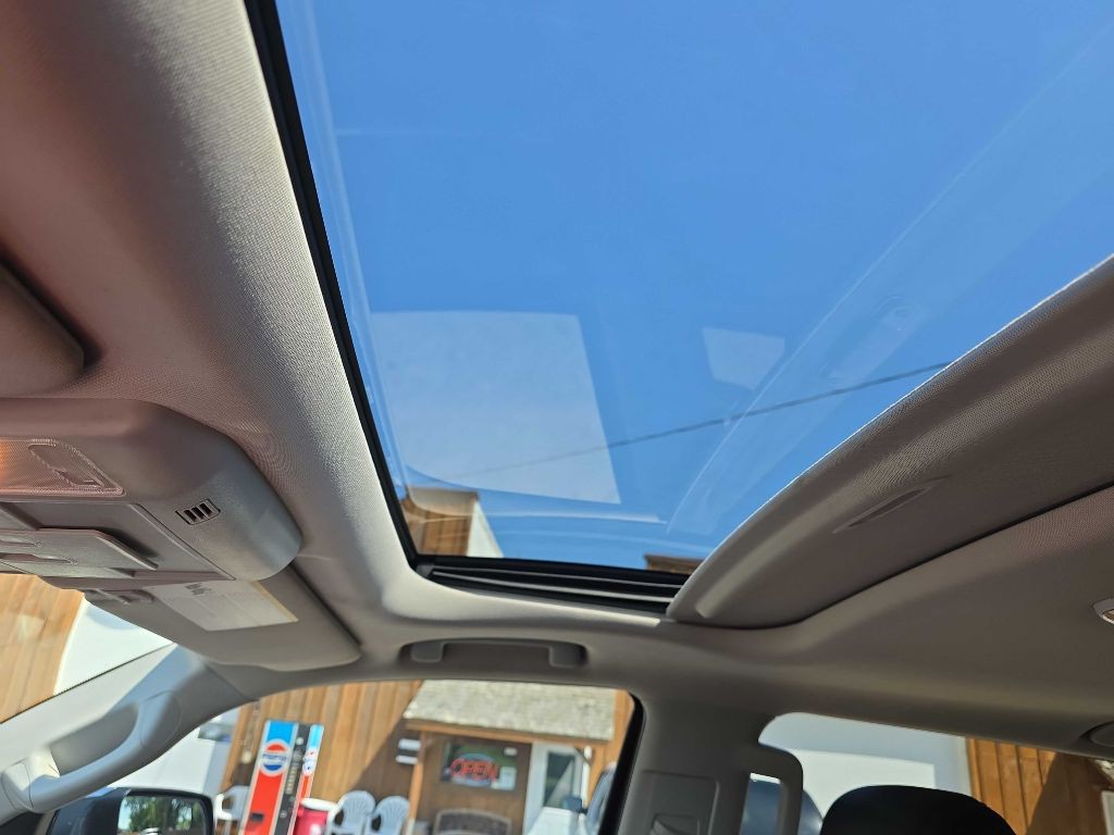 2016 Toyota Tundra Image 10