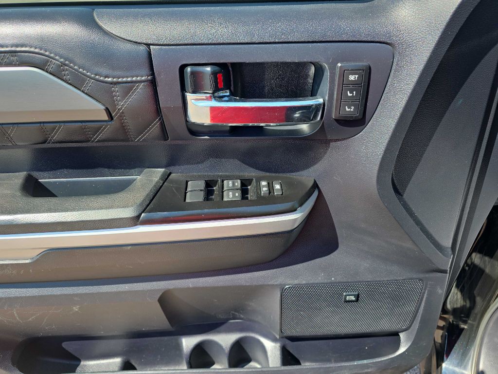 2016 Toyota Tundra Image 11