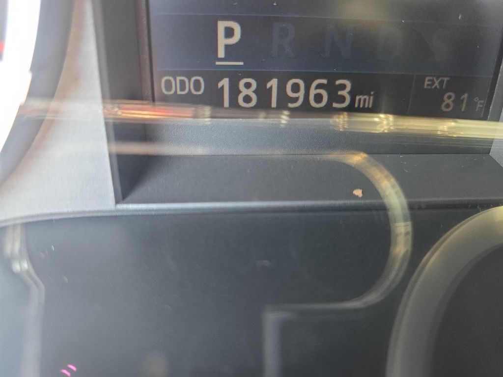 2016 Toyota Tundra Image 18