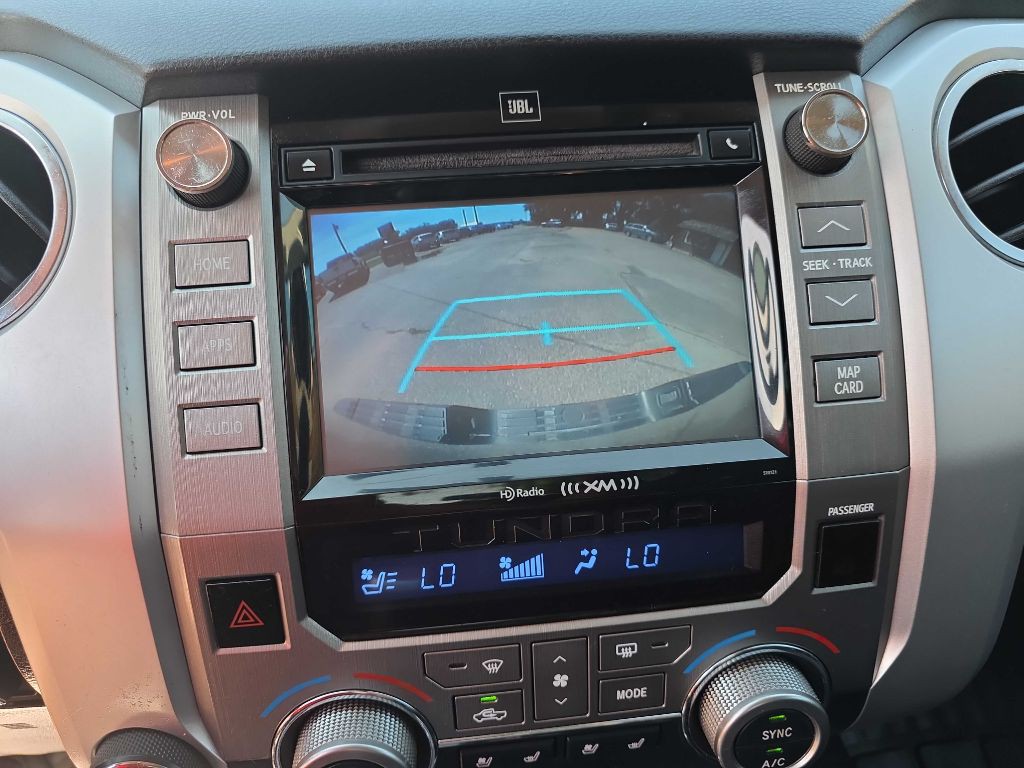 2016 Toyota Tundra Image 19