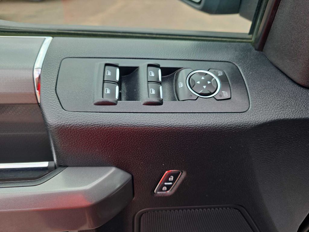 2015 Ford F-150 Image 11