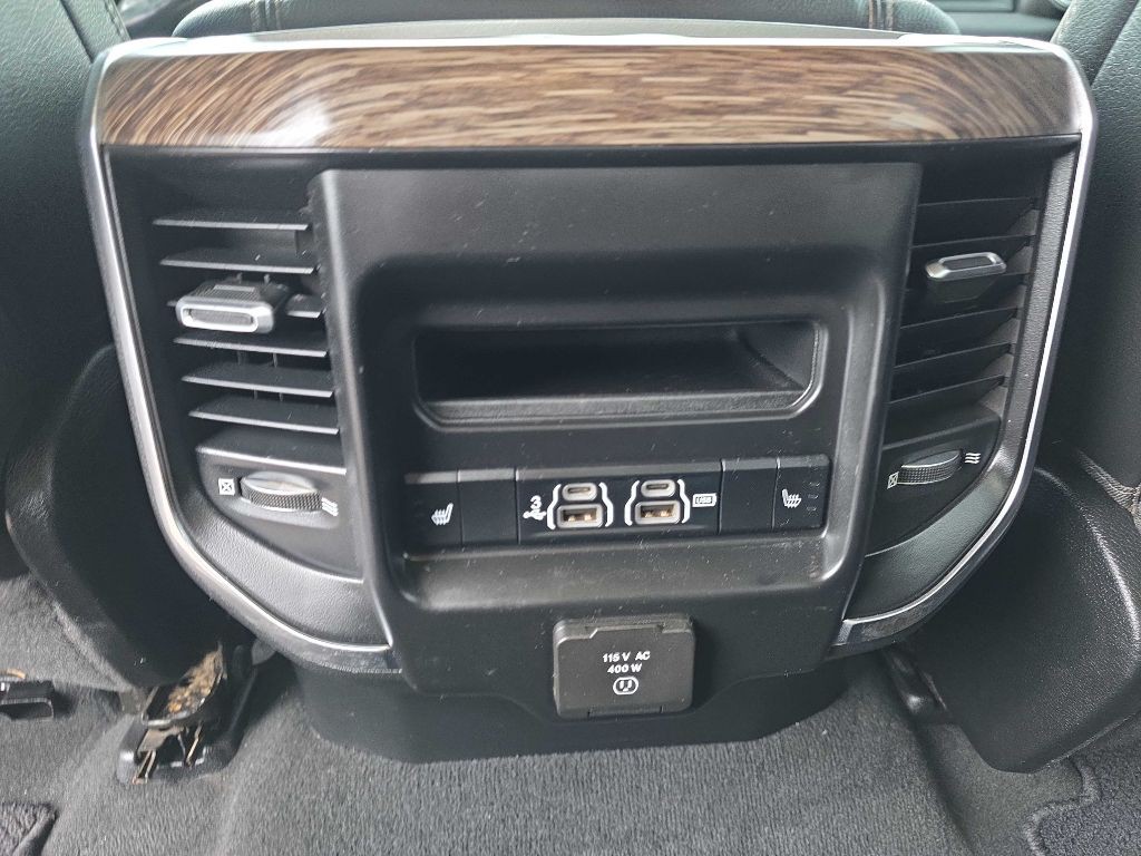 2019 RAM 1500 Image 7