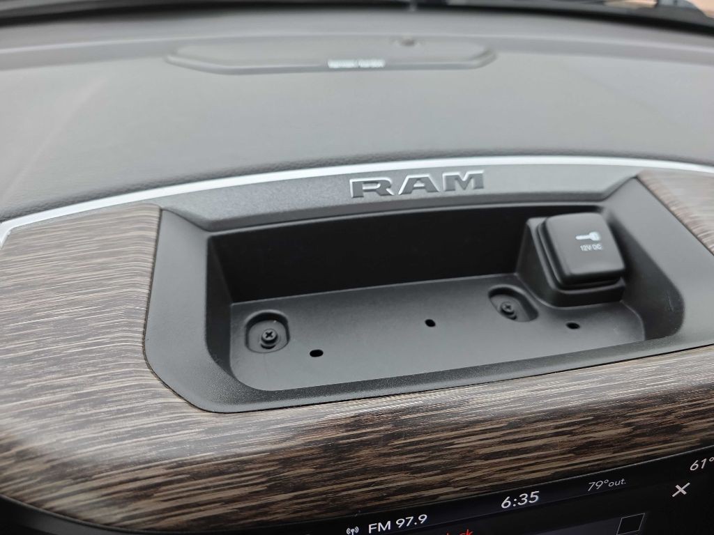 2019 RAM 1500 Image 12