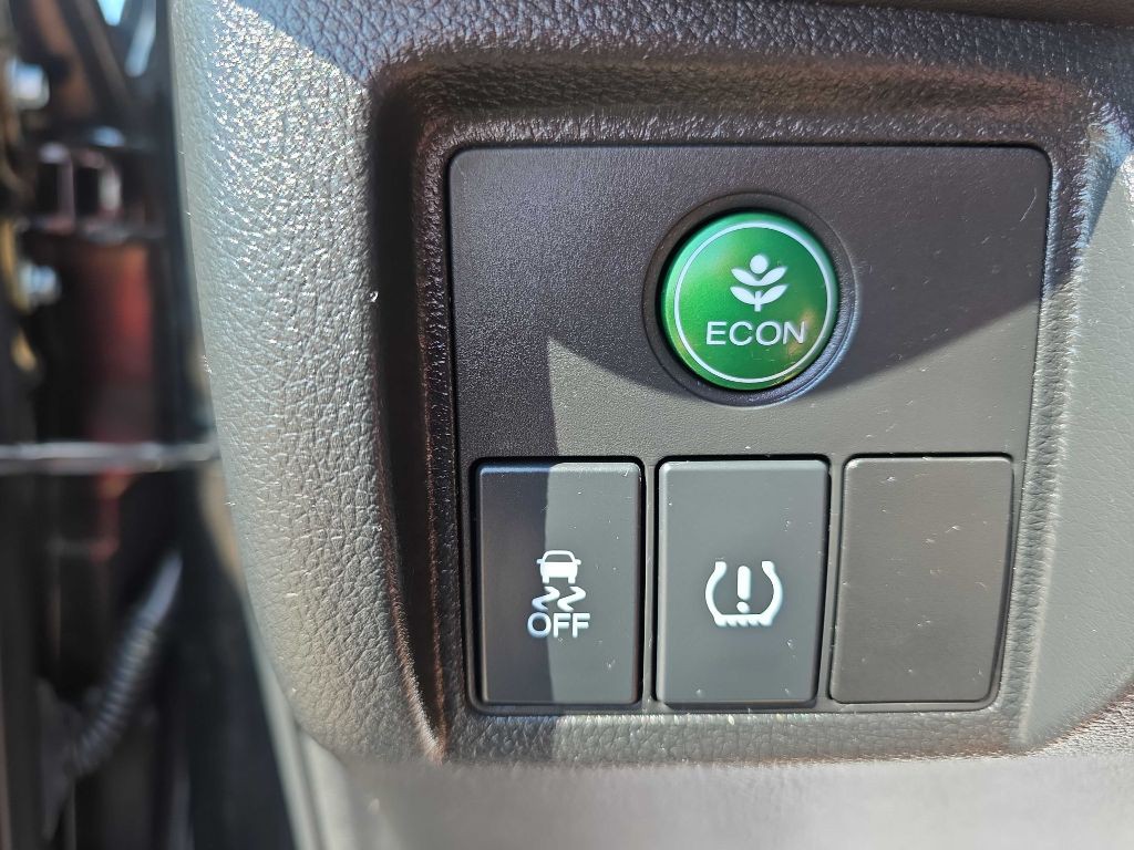 2016 Honda HR-V Image 15