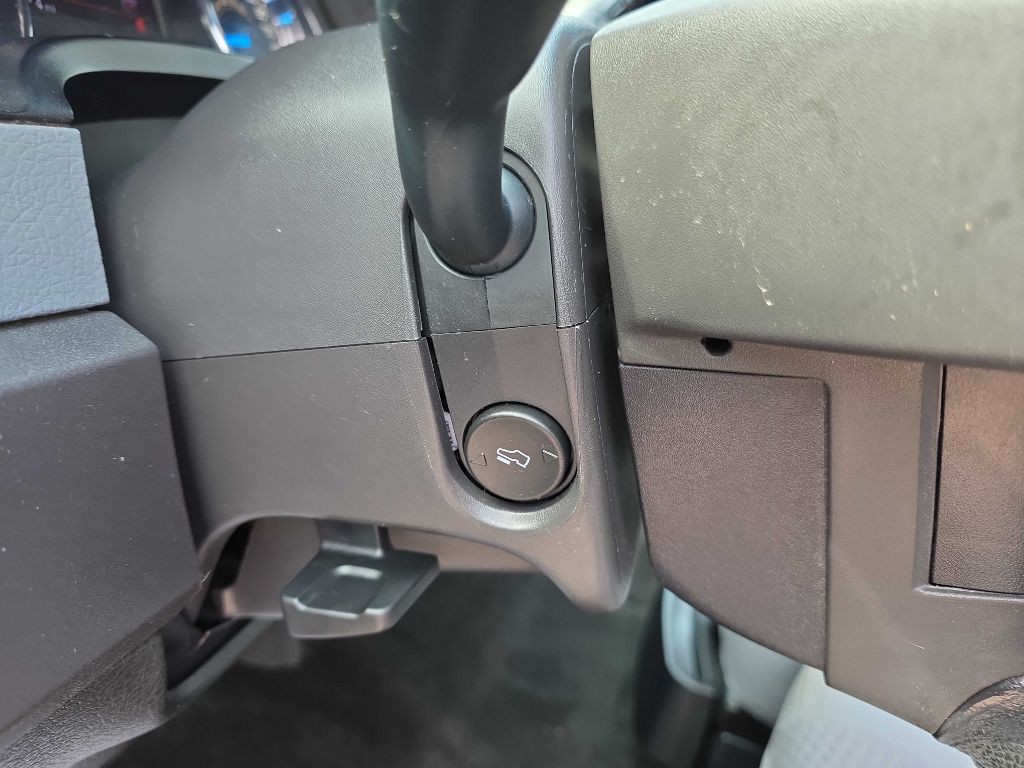 2013 Ford F-150 Image 8