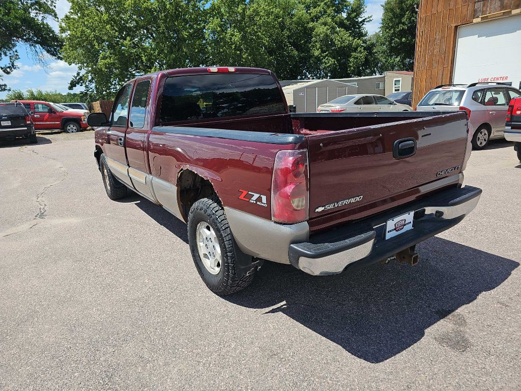 2003 Chevrolet Silverado 1500 Image 3