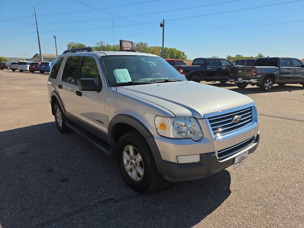 2006 Ford Explorer Image 6
