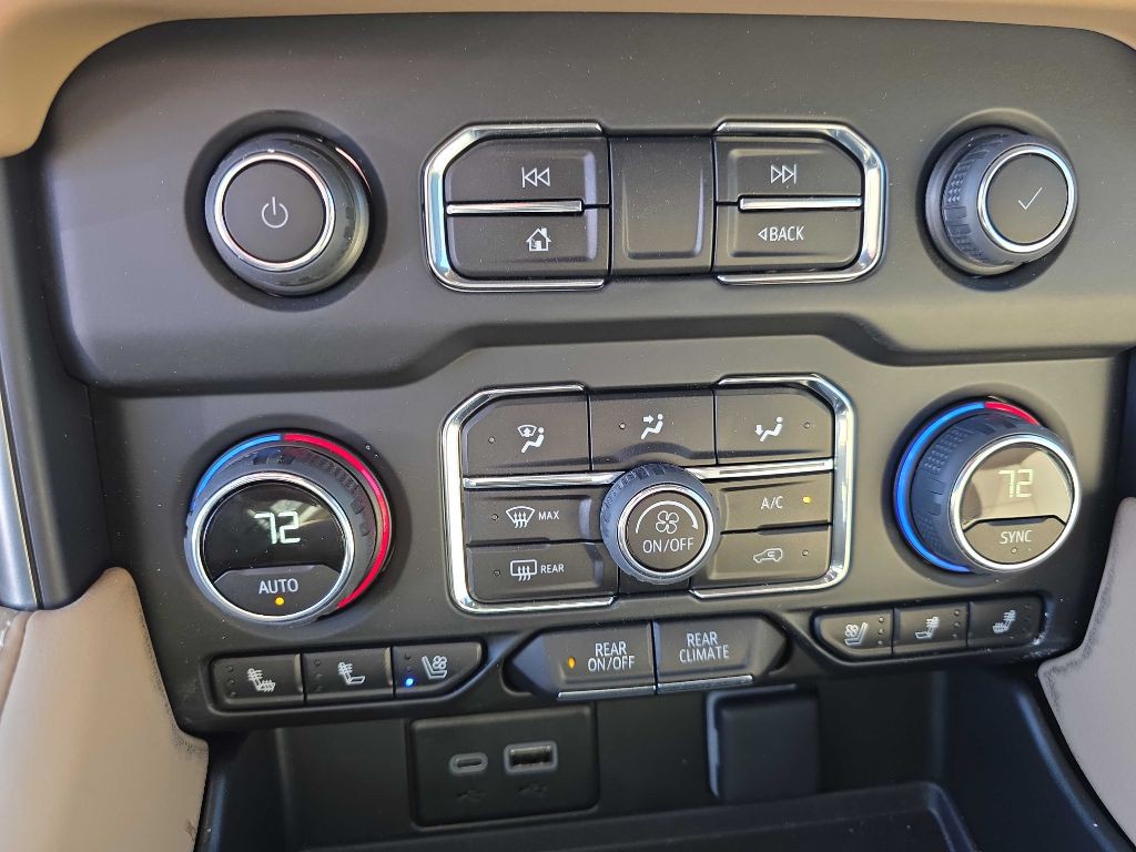2024 Chevrolet Tahoe Image 38