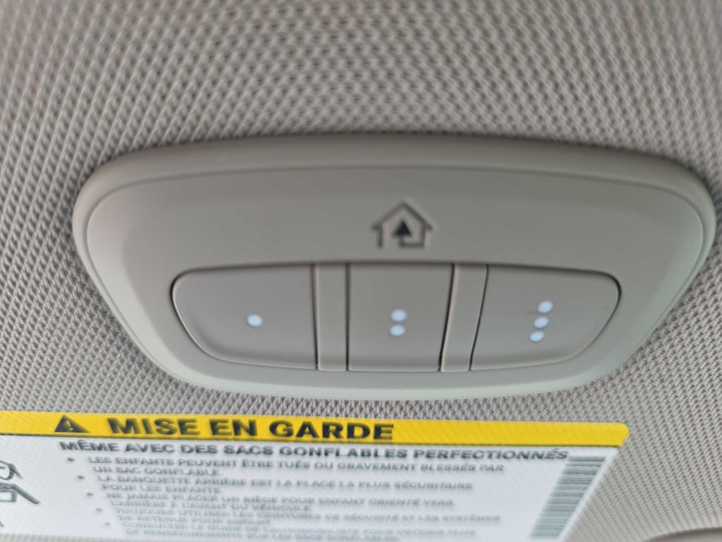 2017 Chrysler Pacifica Image 20