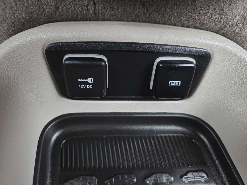 2017 Chrysler Pacifica Image 21