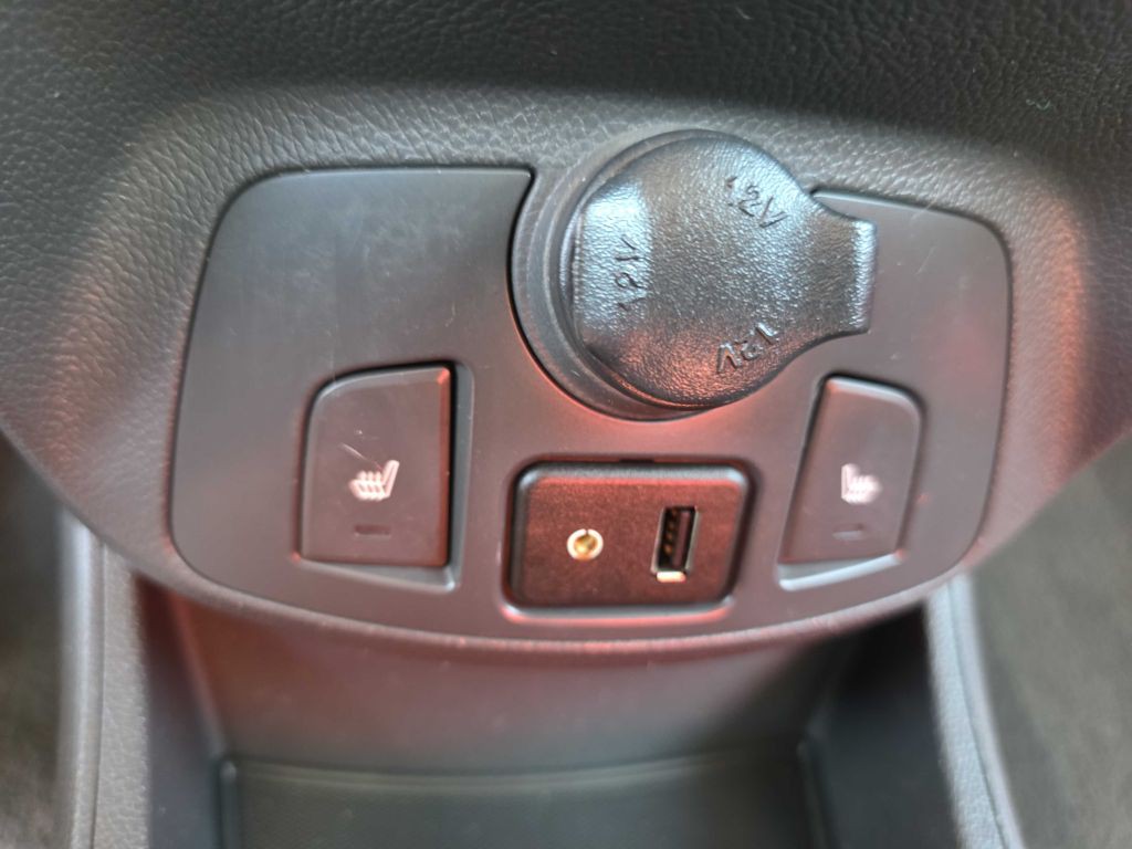 2013 Chevrolet Spark Image 12