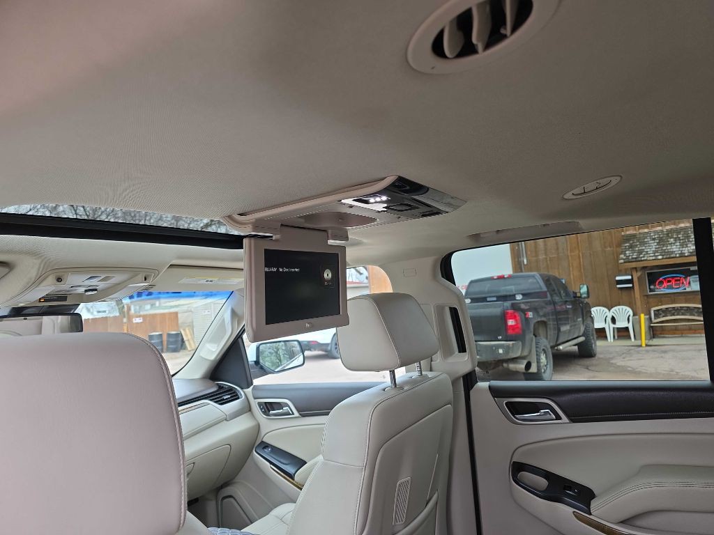 2016 GMC Yukon Image 11