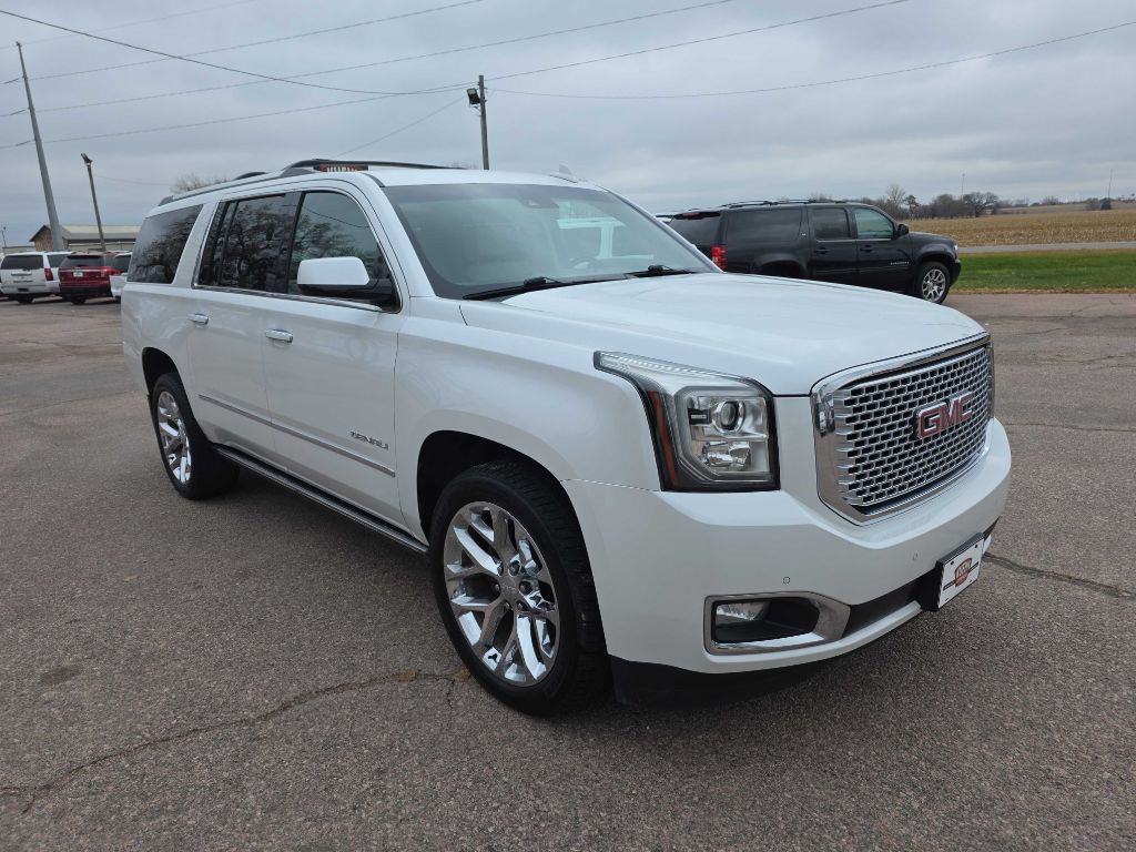 2016 GMC Yukon Image 6