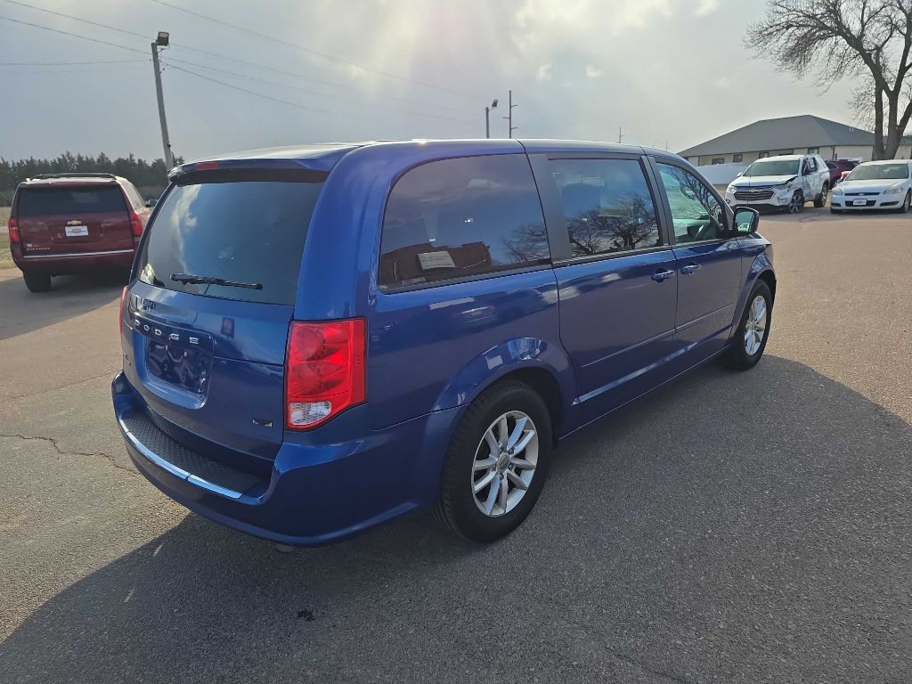 2013 Dodge Grand Caravan Image 4